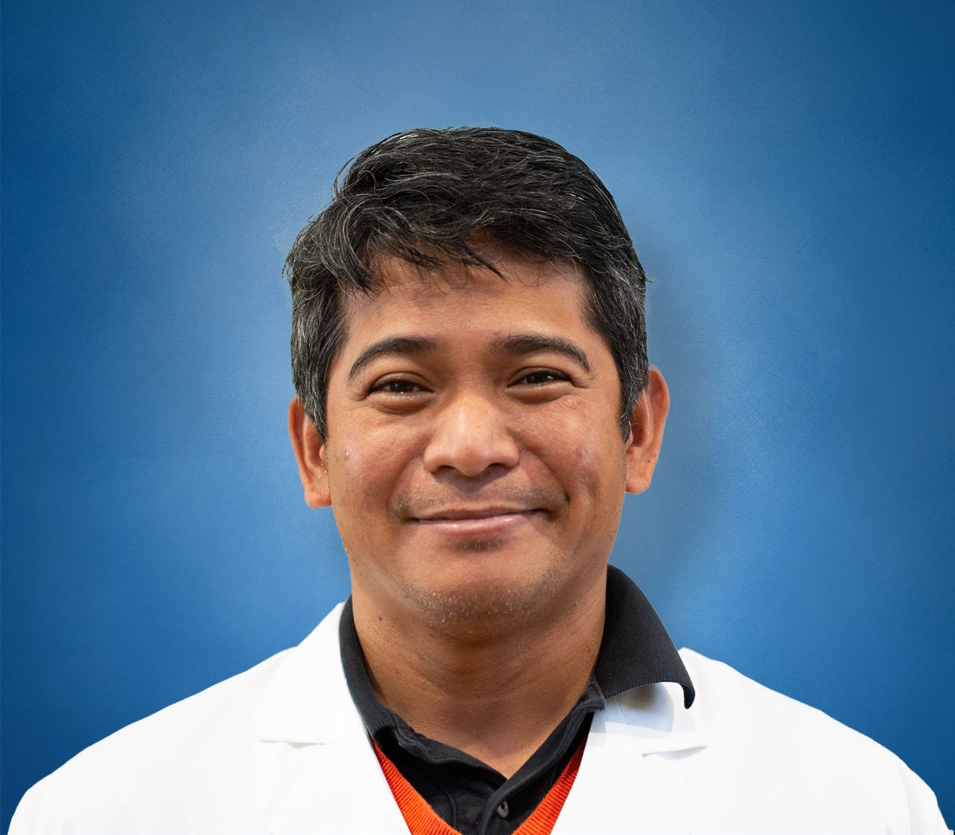 Read more about the article Dr. Allan Camacho